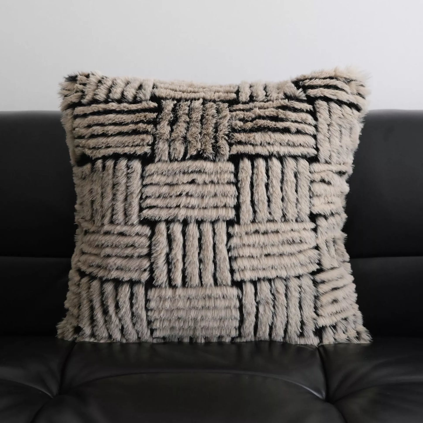 Plush Stripe Throw Pillow Cover – Luxurious Decorative Cushion Case