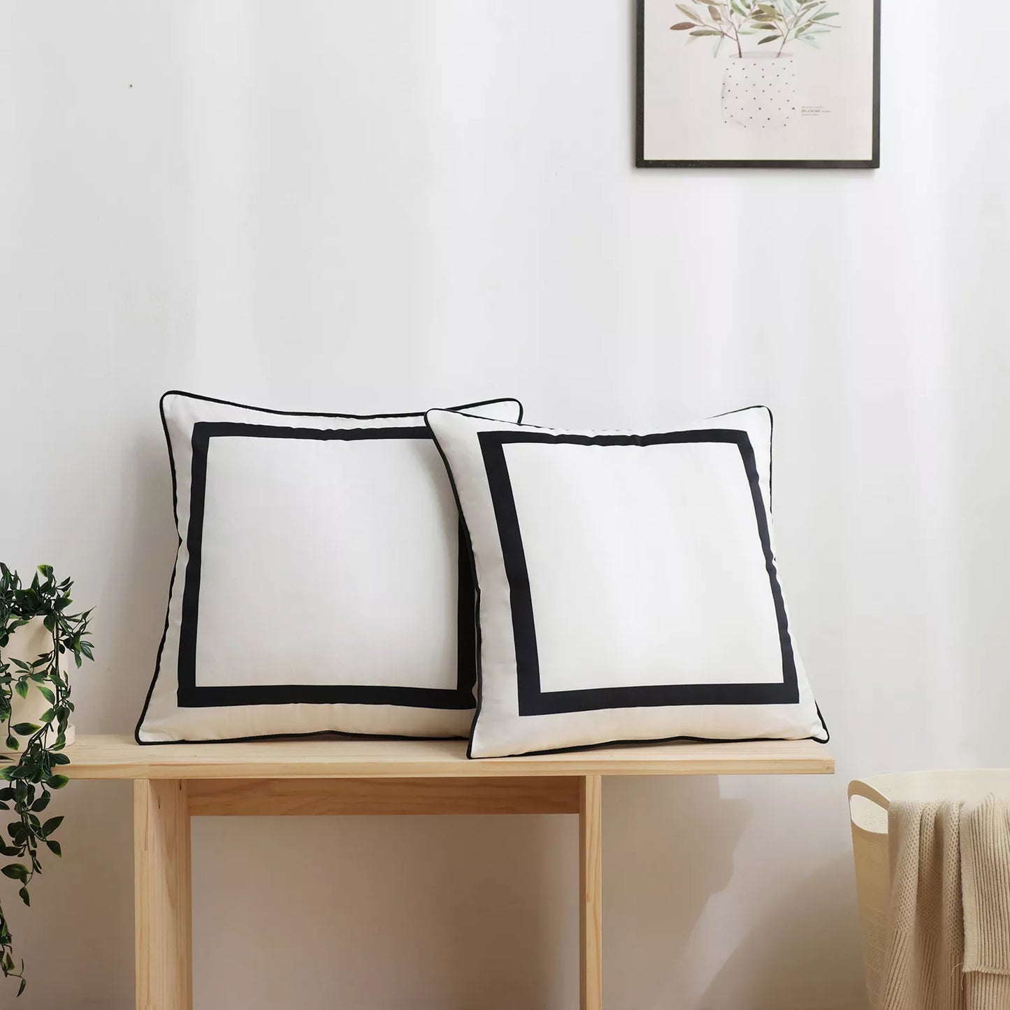 White Velvet Cushion Cover with Minimalist Pressed Edge – 18×18 Inch Decorative Pillowcase