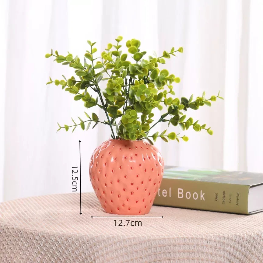 Creative Strawberry Resin Vase - DSARD