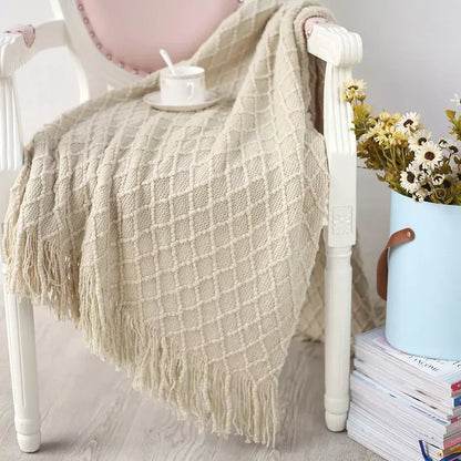Knitted Throw Blanket with Tassels