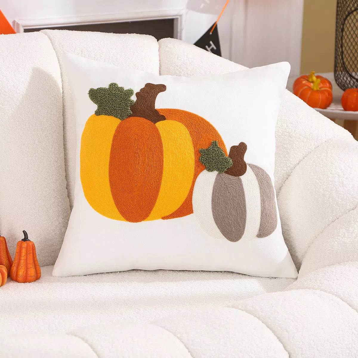 45x45cm Pumpkin Embroidered Cotton Pillow Cover – Cozy Fall Décor