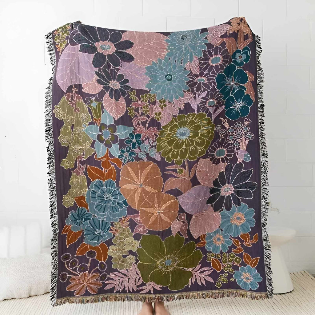 Floral Pattern Thread Blanket – Portable Tapestry Sofa Cover & Picnic Mat