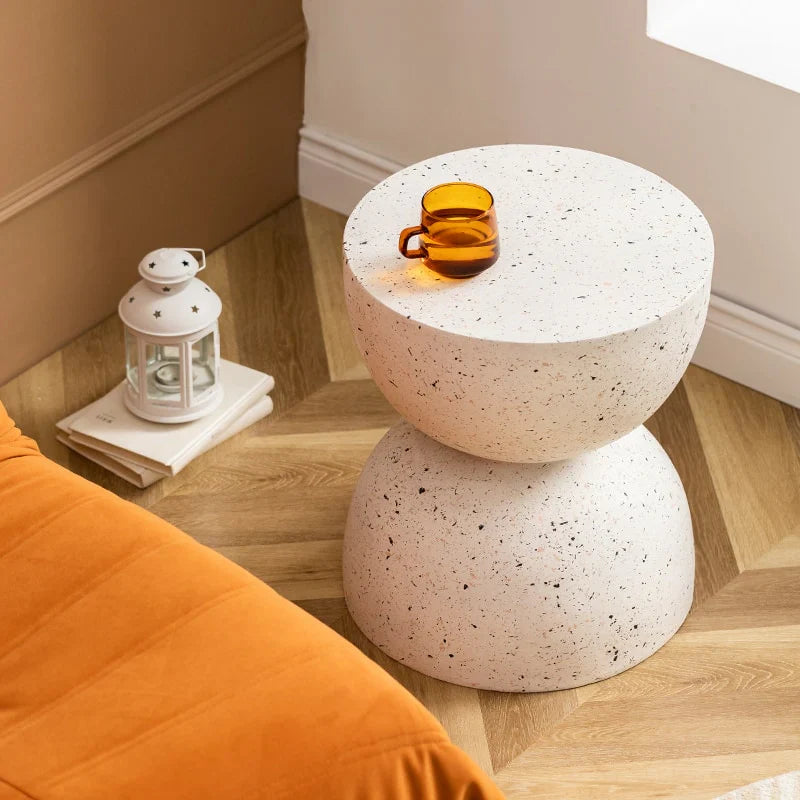 Nordic Round Coffee Table – Scandinavian Minimalist Living Room