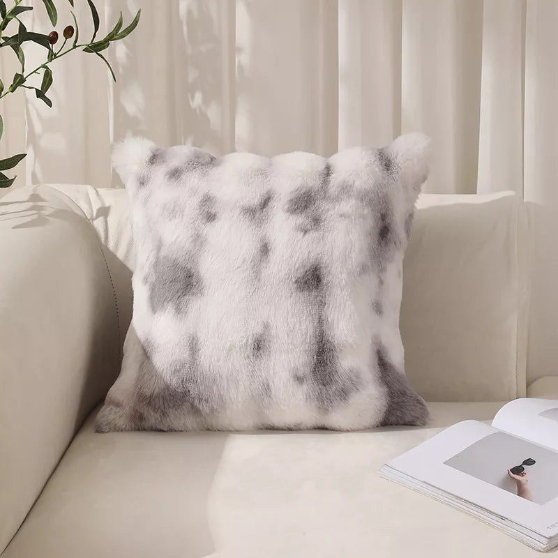 Cozy Plush Pillow Cover – Soft Decorative Cushion Case for Home