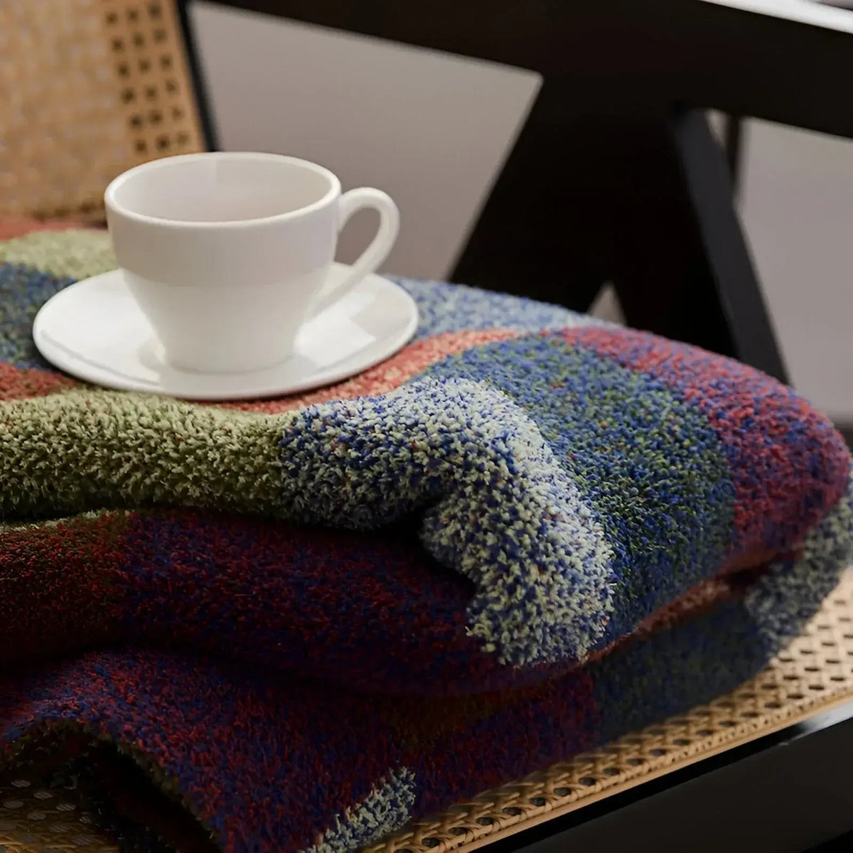 Cozy Retro Knitted Check Blanket – Soft Warm Bed & Sofa Throw - DSARD