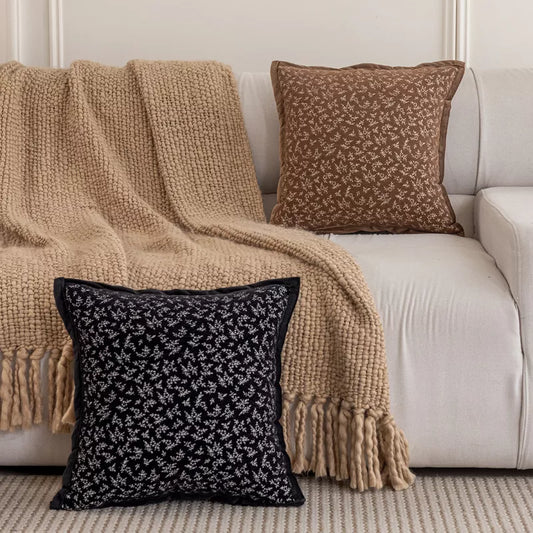 Retro Floral Throw Pillow Cover – 18x18in Knit Decorative Cushion Case