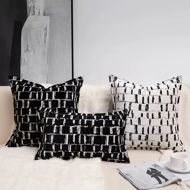 Black and White Plaid Plush Cushion Cover 18x18in Decorative Pillow Case
