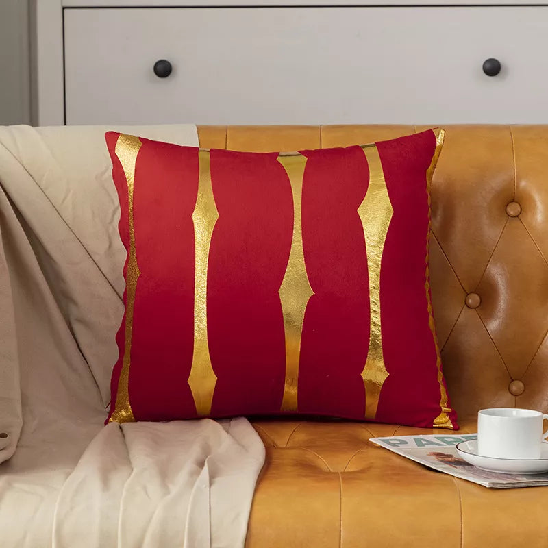 Luxury Gold Velvet Pillow Cover 18×18 – Soft Geometric Decorative Cushion