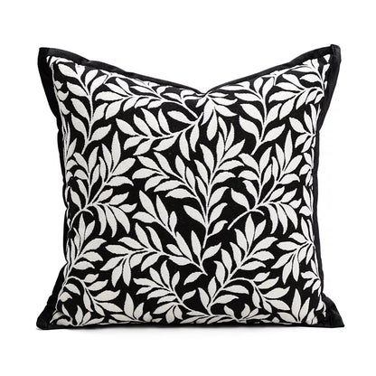 Chic Black & White Throw Pillowcase – Stylish Home Decor