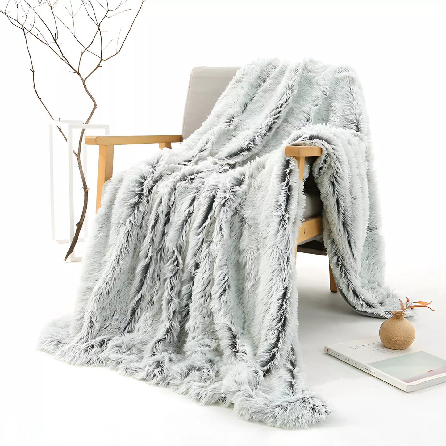 Ultra-Soft Faux Fur Plush Throw Blanket for Bed & Sofa