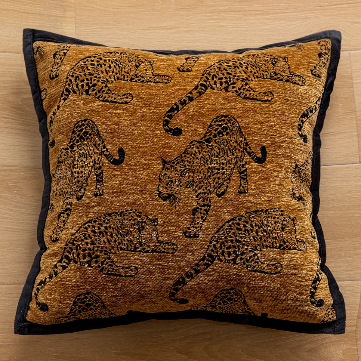 Retro Knit Luxury Throw Pillow Cover 18×18 Inch – Decorative Sofa Cushion