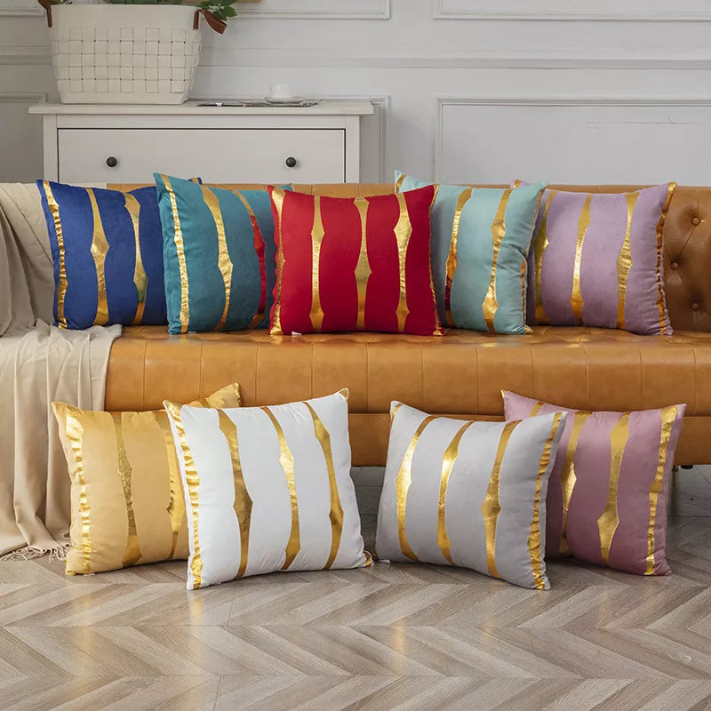 Luxury Gold Velvet Pillow Cover 18×18 – Soft Geometric Decorative Cushion