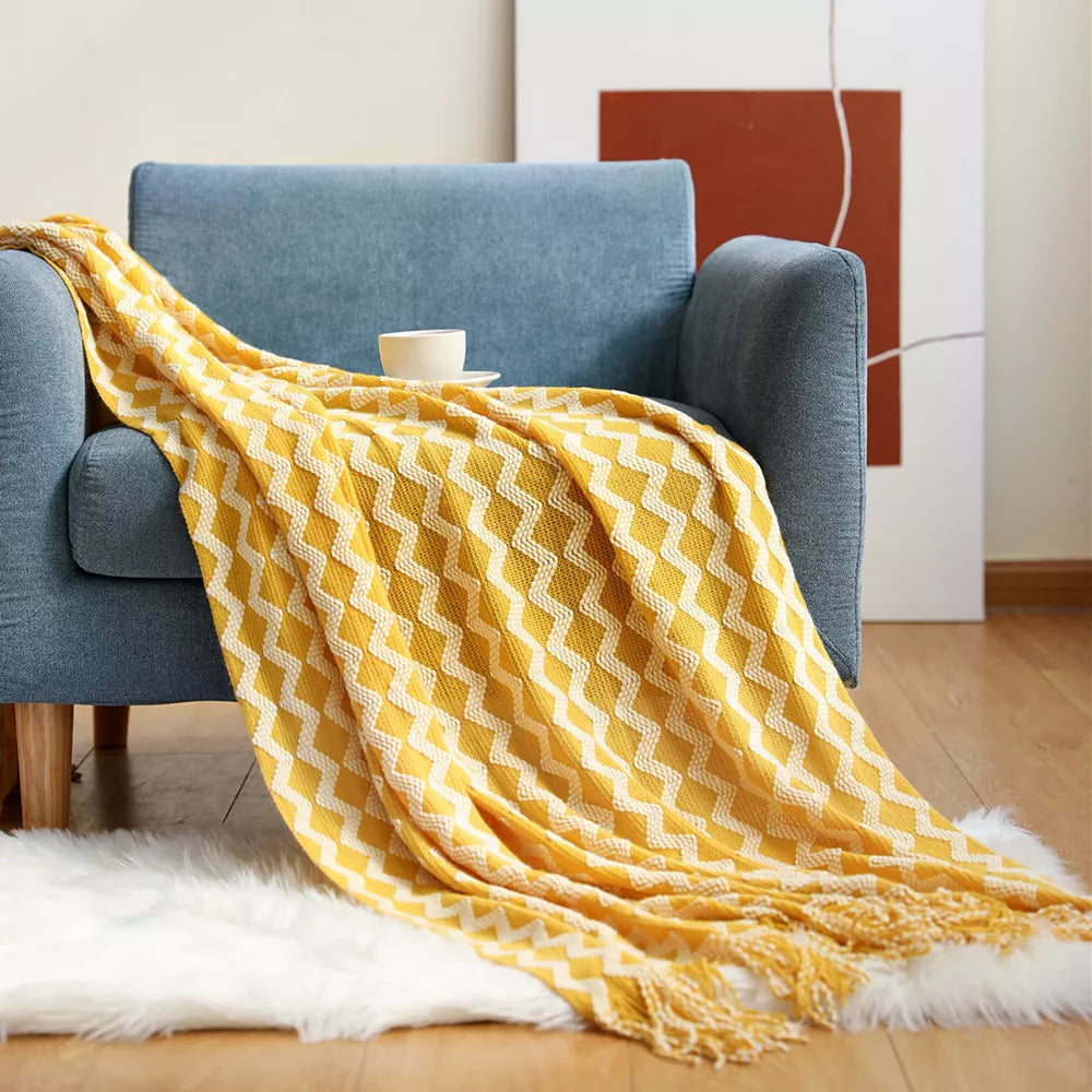 Luxury Knit Geometric Throw Blanket