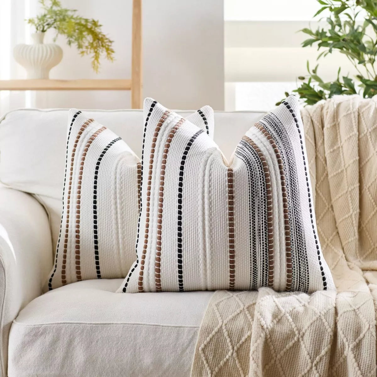 45x45in Chenille Jacquard Stripe Pillowcase – Decorative Cushion Cover