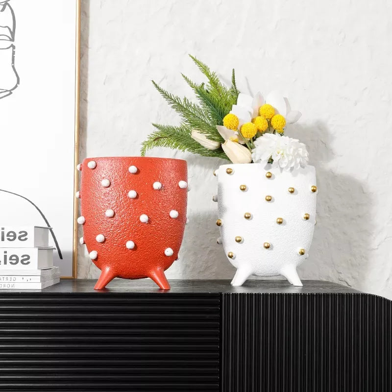 Creative Geometric Golden Sphere Resin Flower Vase for Modern Home Decor - DSARD