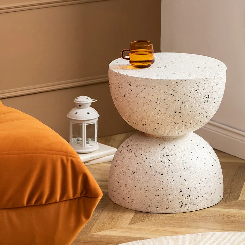 Nordic Round Coffee Table – Scandinavian Minimalist Living Room
