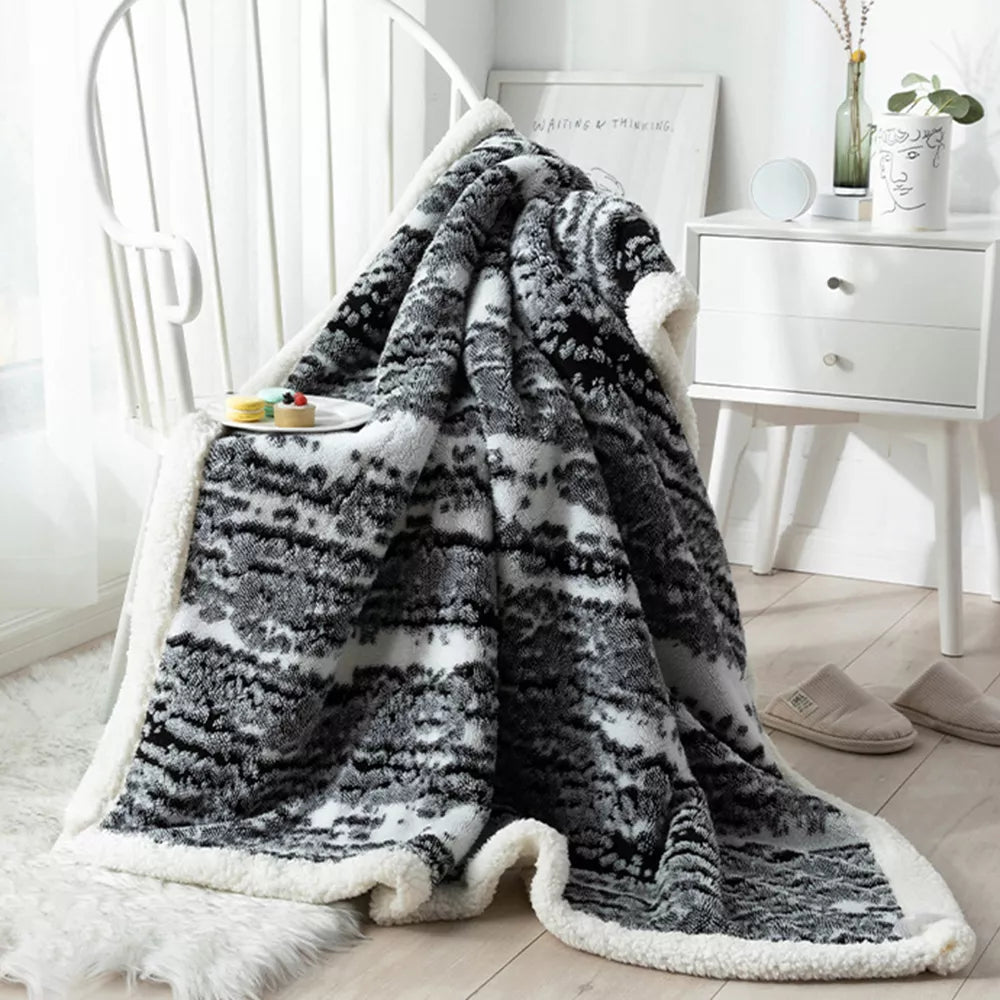 Cotton Velvet Blanket with Double-Sided Lambskin – Soft, Warm & Multifunctional