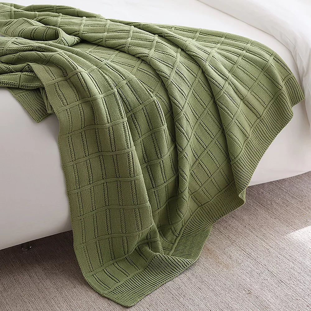 Thick Knitted Wool Cover Blanket – Stylish and Multifunctional