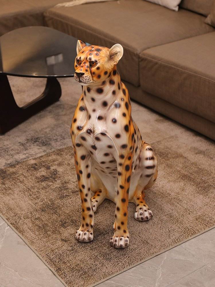 Luxury Leopard Statue Home Decor