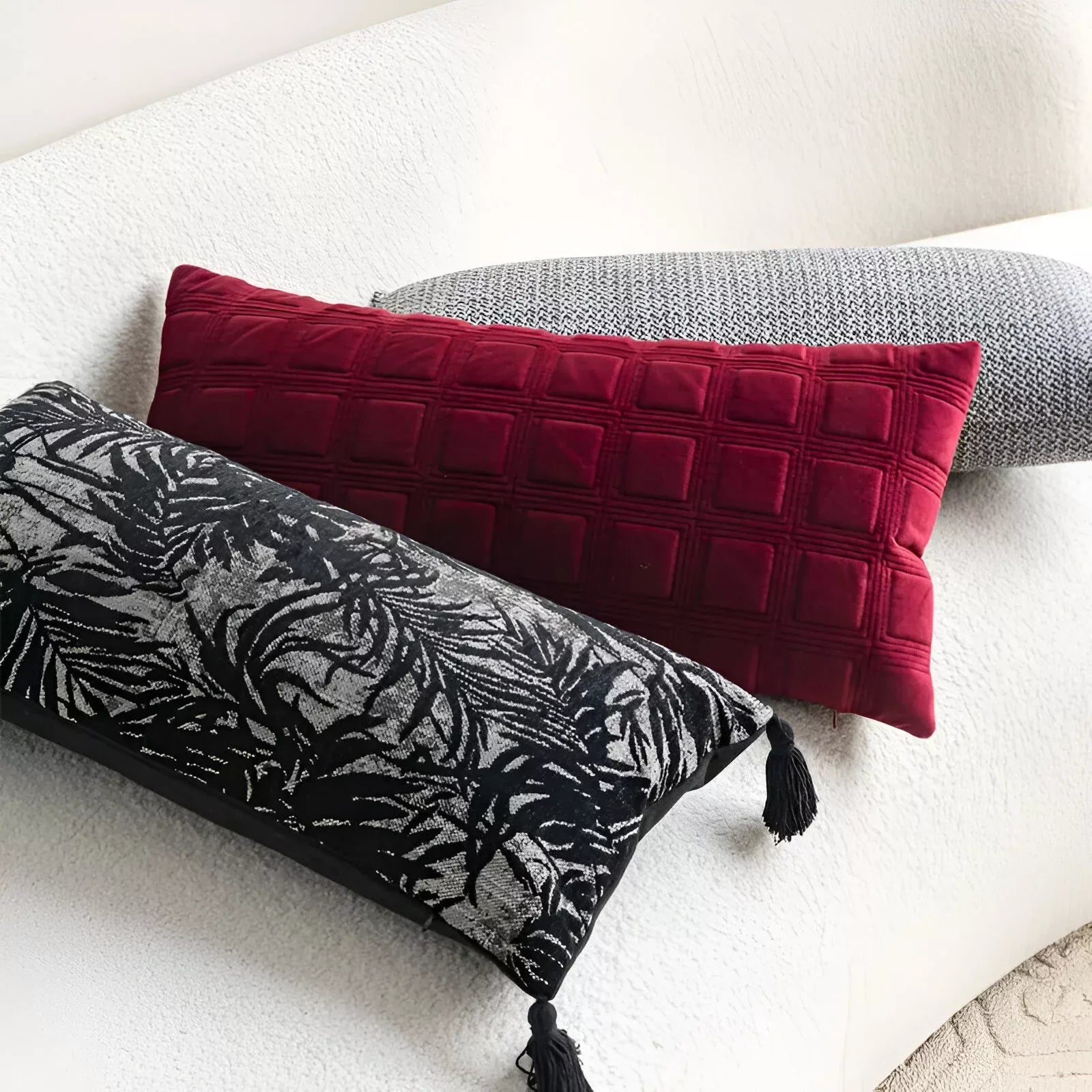 Light Luxury Retro Jacquard Cushion Cover 12×26 in