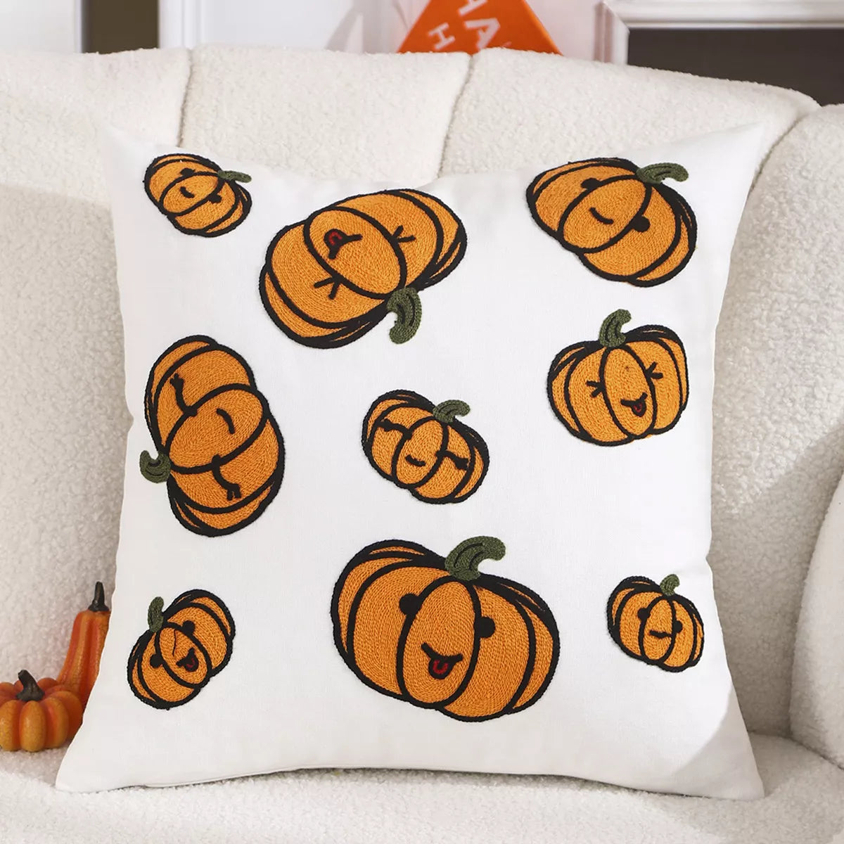 45x45cm Pumpkin Embroidered Cotton Pillow Cover – Cozy Fall Décor