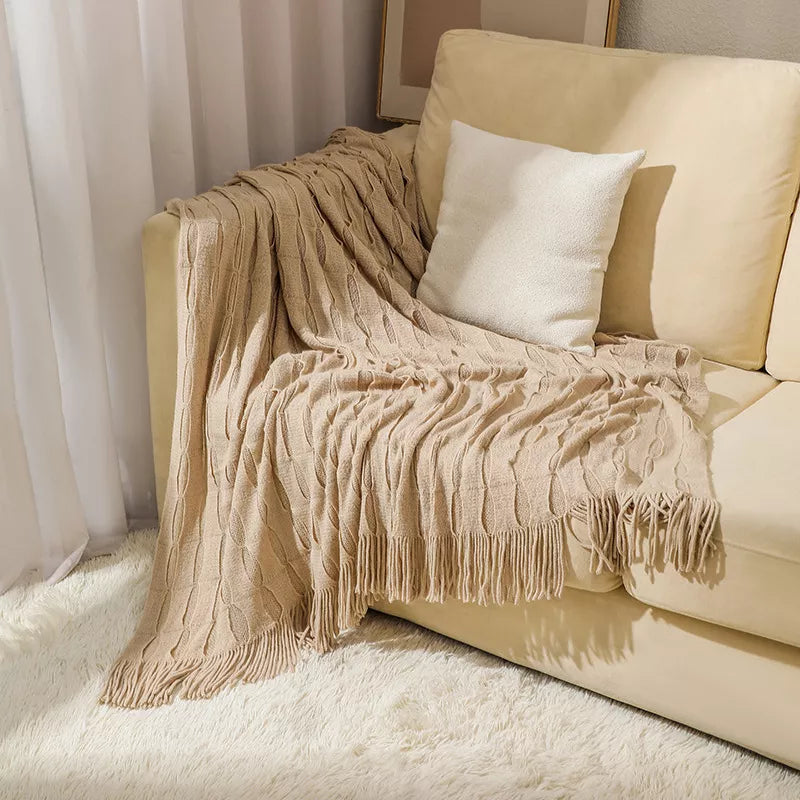Ultra-Soft Jacquard Knit Tassel Throw Blanket