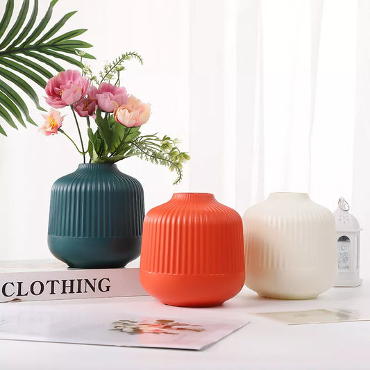 Nordic Style Imitation Ceramic Vase – Solid Color Decorative Flower Pot