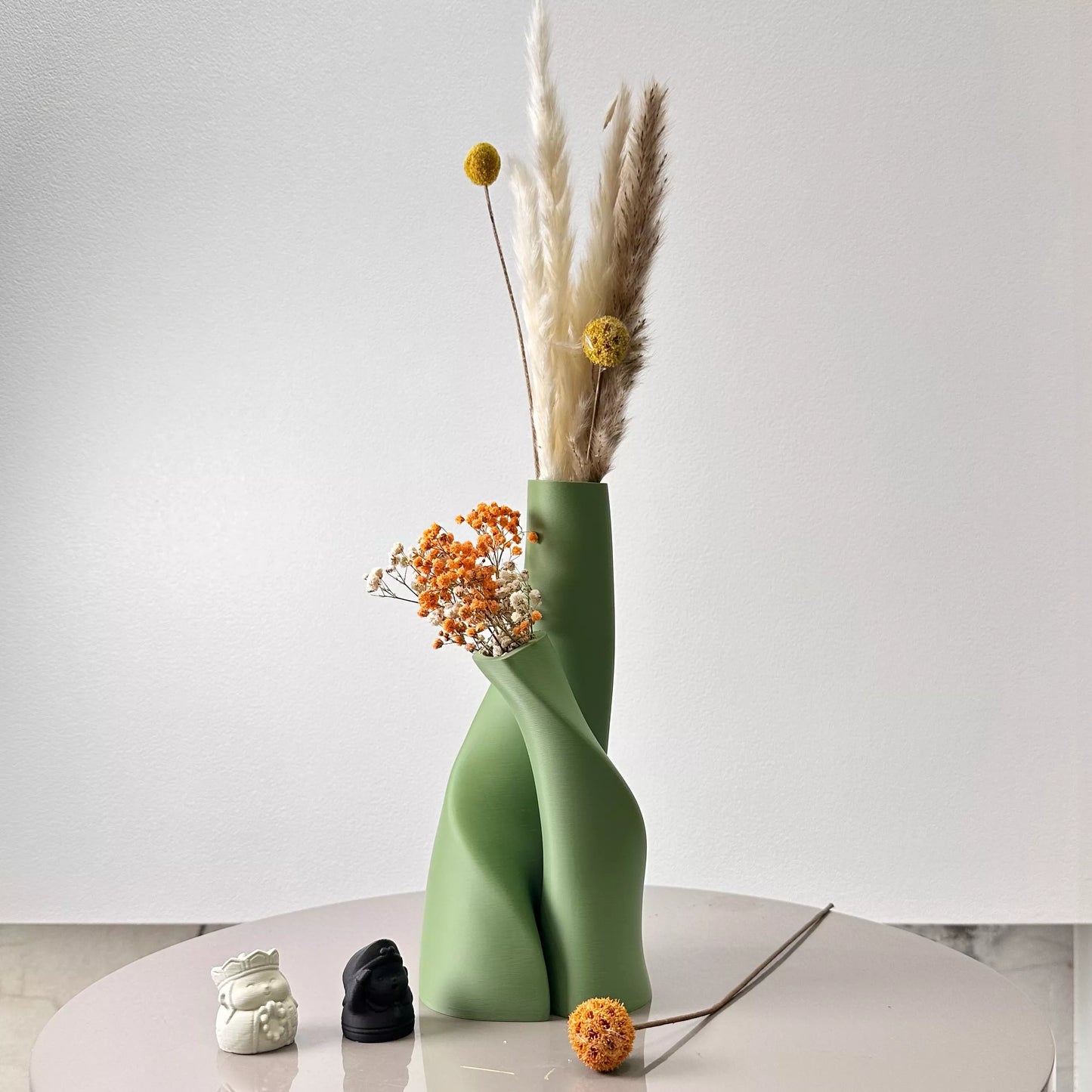 Creative 2-Piece Shaped Double Vase Set