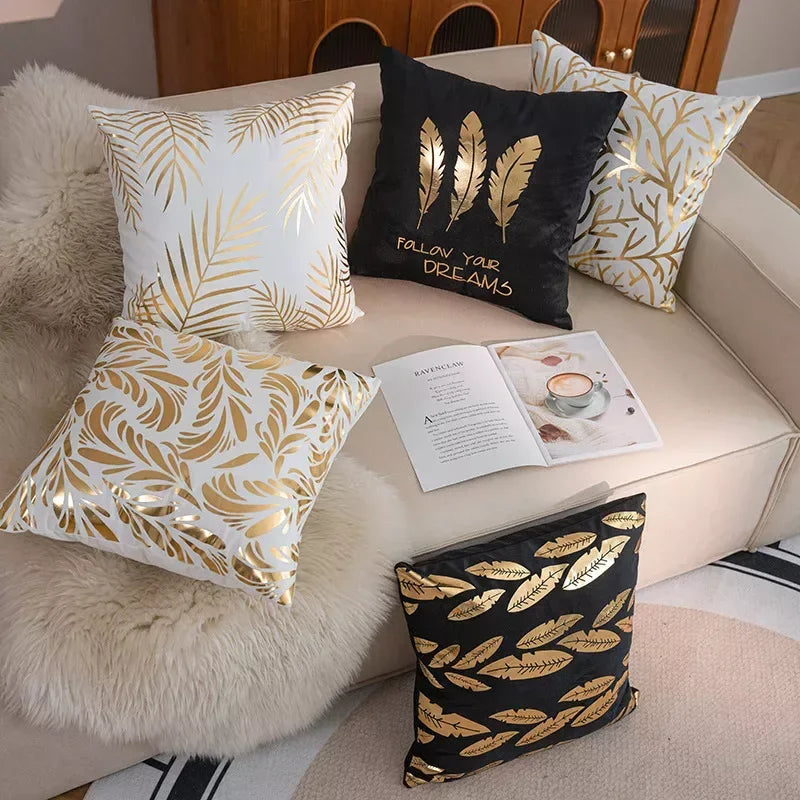 17x17in Geometric Velvet Pillow Cover - DSARD