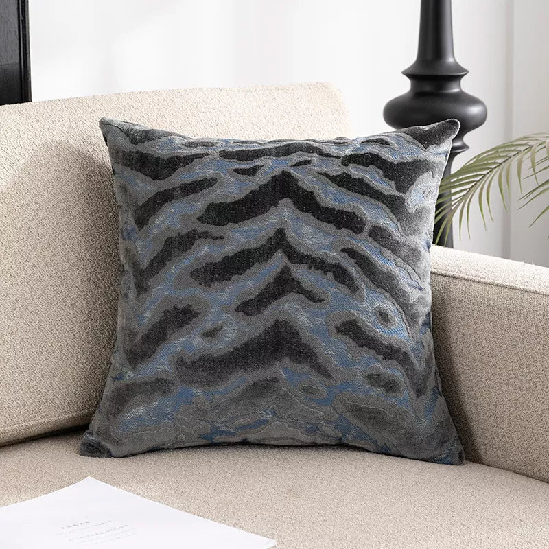 Luxury Tiger Velvet Throw Pillow Cover