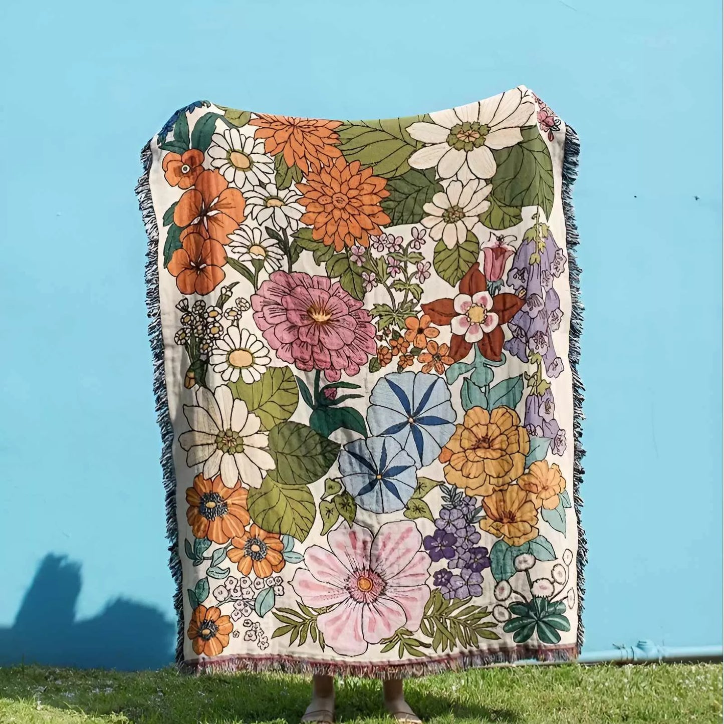 Floral Pattern Thread Blanket – Portable Tapestry Sofa Cover & Picnic Mat