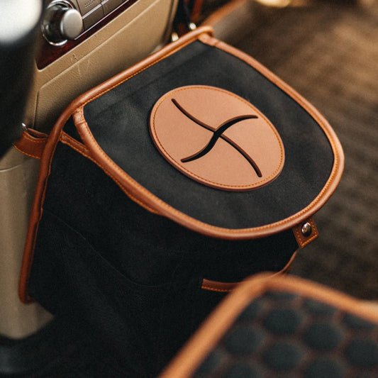 Spill-Proof Car Trash Can - Car Trash Bag - 2.5 Gal - Headrest/Central Console Attachment